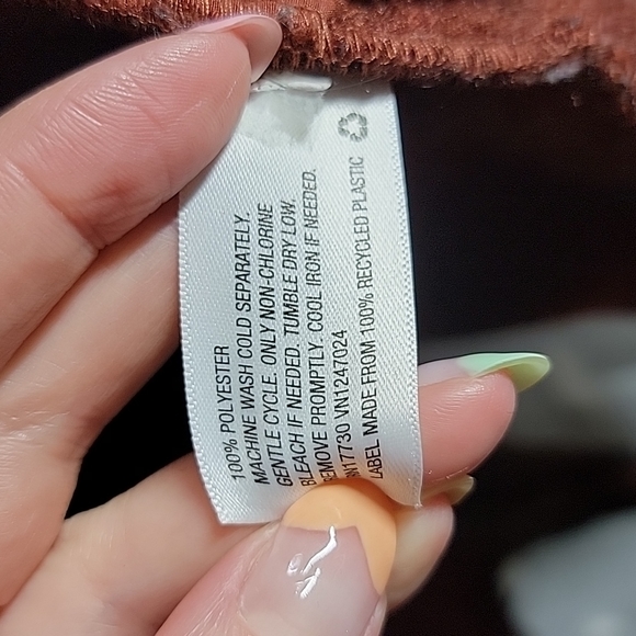 Ava & Viv Plaid Shacket  - "Evermore Taylor Swift Coat" - Picture 3 of 5